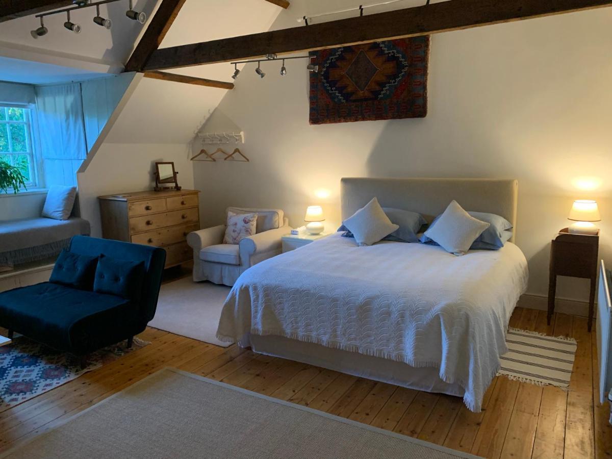 Dalton House Bed And Breakfast Екстер'єр фото